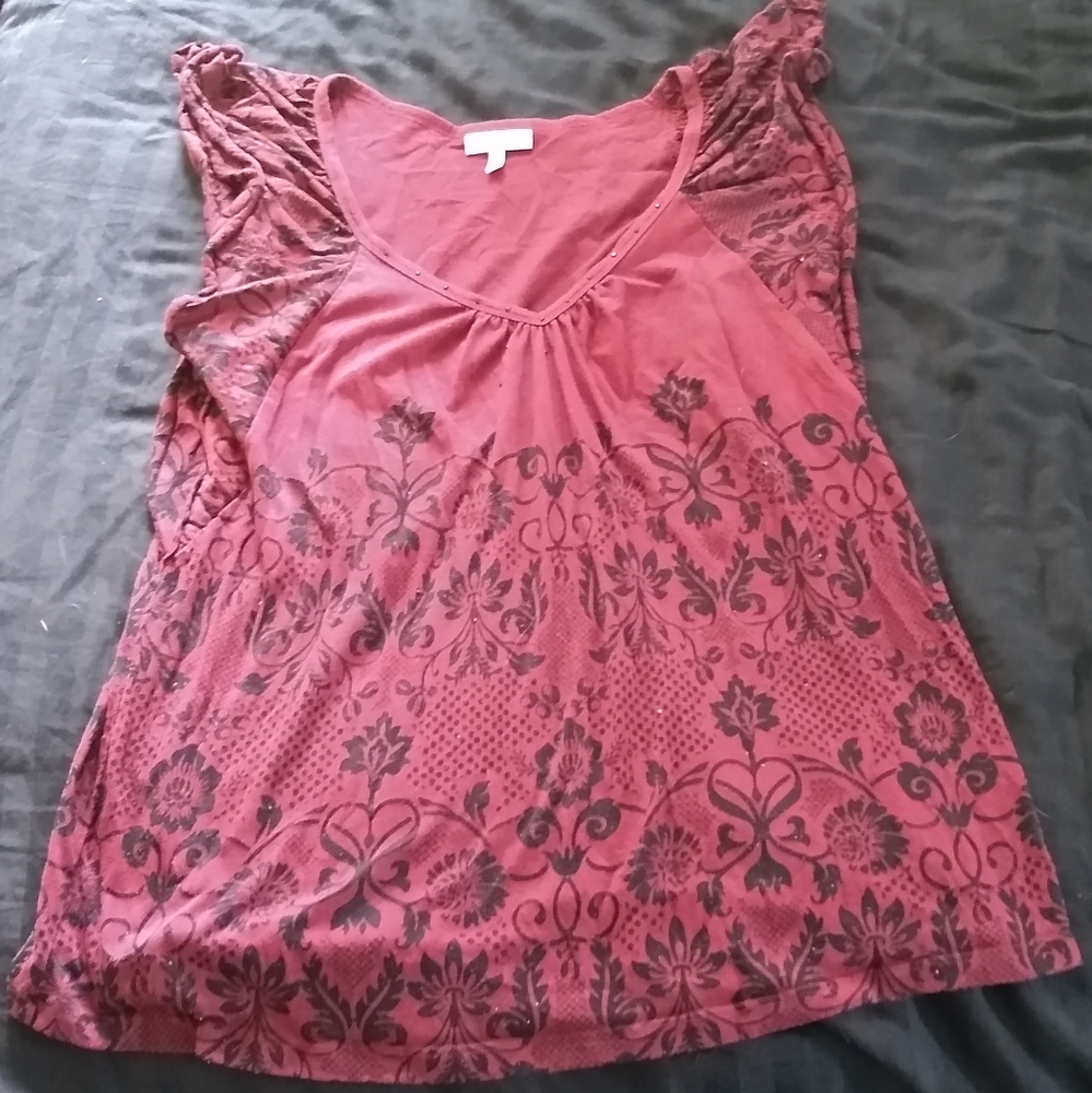 Red and black lace print top